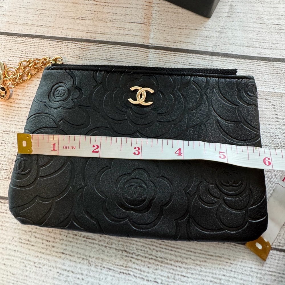 Chanel Makeup Bag purse chain CC black charm zippy pouch clutch wallet - Picture 7 of 8